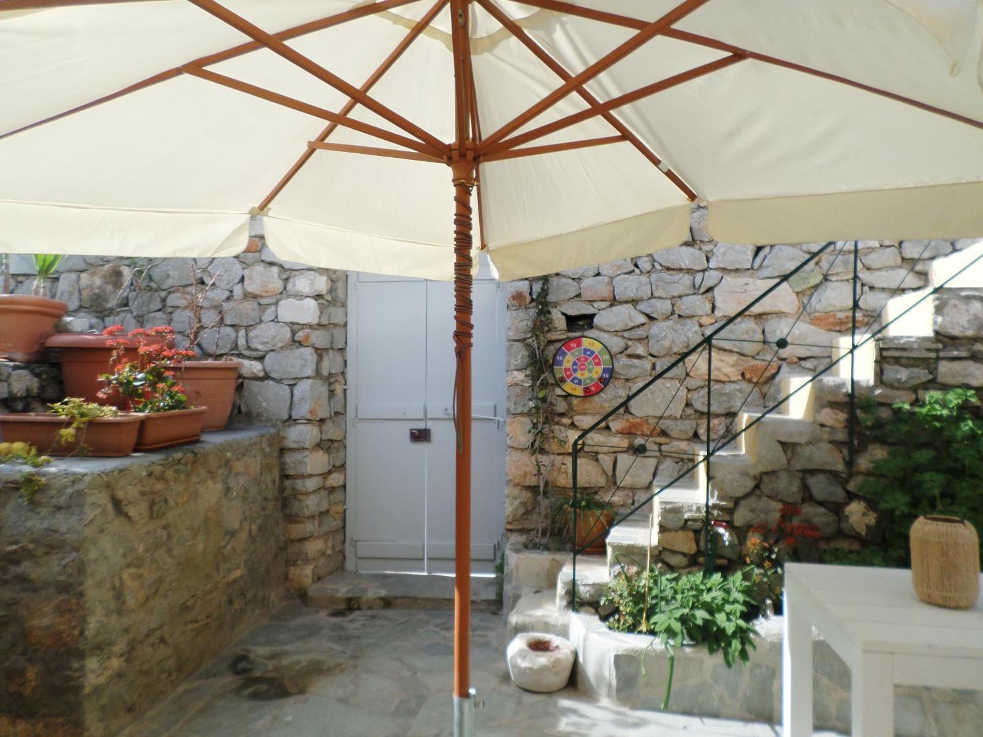 הוילה In The Heart Of Hydra מראה חיצוני תמונה