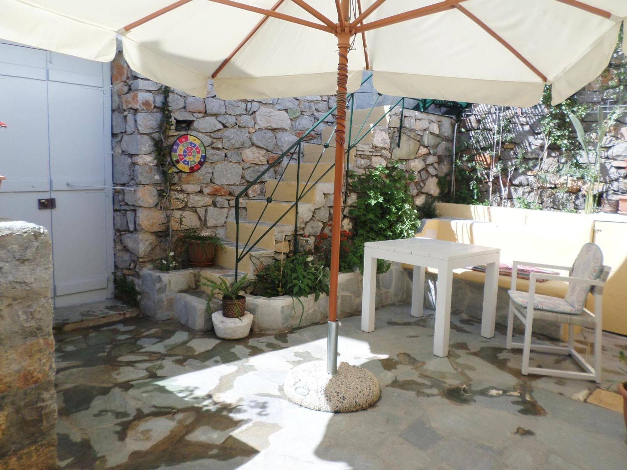 הוילה In The Heart Of Hydra מראה חיצוני תמונה